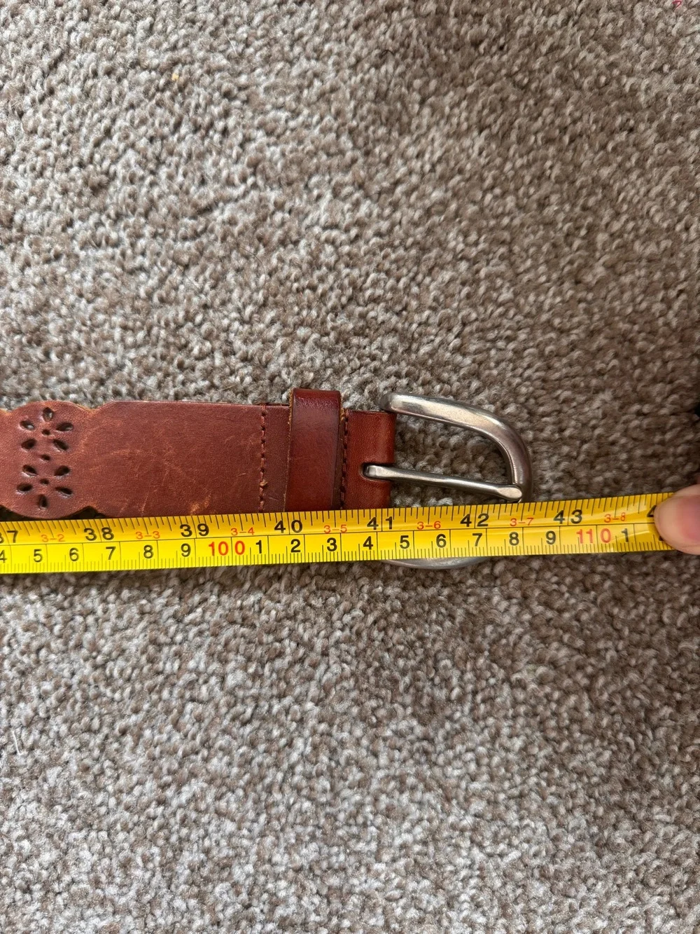 Floral brown leather belt